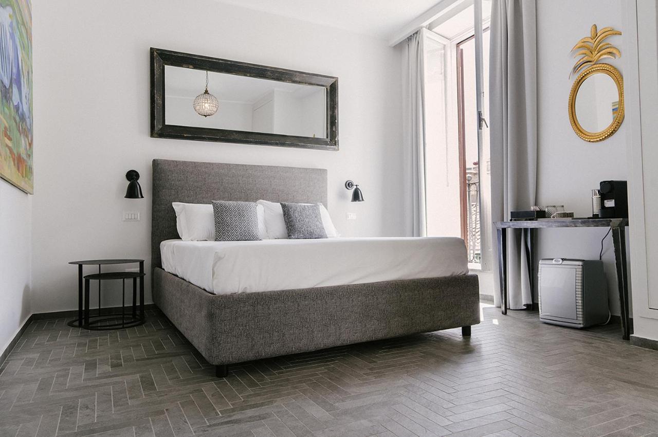 Della Croce Rooms Rzym Zewnętrze zdjęcie