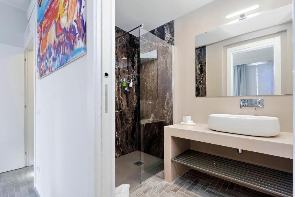 Della Croce Rooms Rzym Zewnętrze zdjęcie