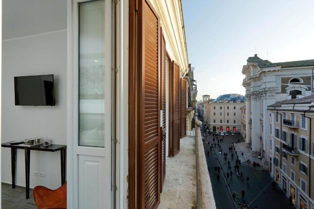 Della Croce Rooms Rzym Zewnętrze zdjęcie