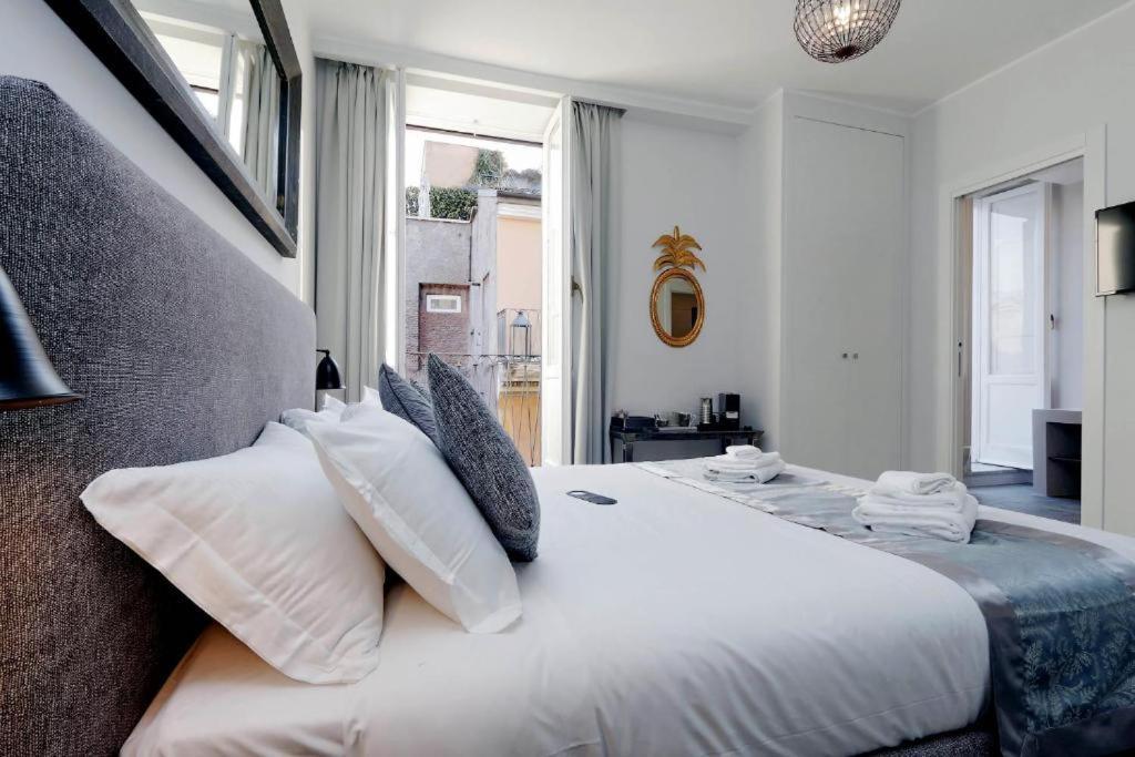 Della Croce Rooms Rzym Zewnętrze zdjęcie